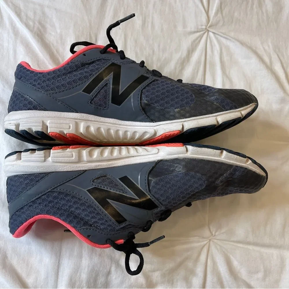 New Balance Gray & Orange Lace Up Athletic Sneaker Shoes Size 8.5